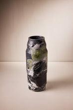 Load image into Gallery viewer, Vessel 15 - 093
