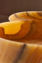 Load image into Gallery viewer, Urn 4 - 118
