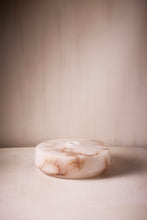 Load image into Gallery viewer, Urn 4 - 287
