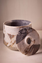 Load image into Gallery viewer, Urn 8 - 289
